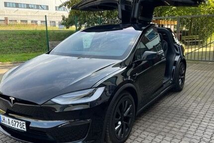 Tesla Model X 33.515 km 79.900 € Selm 59379