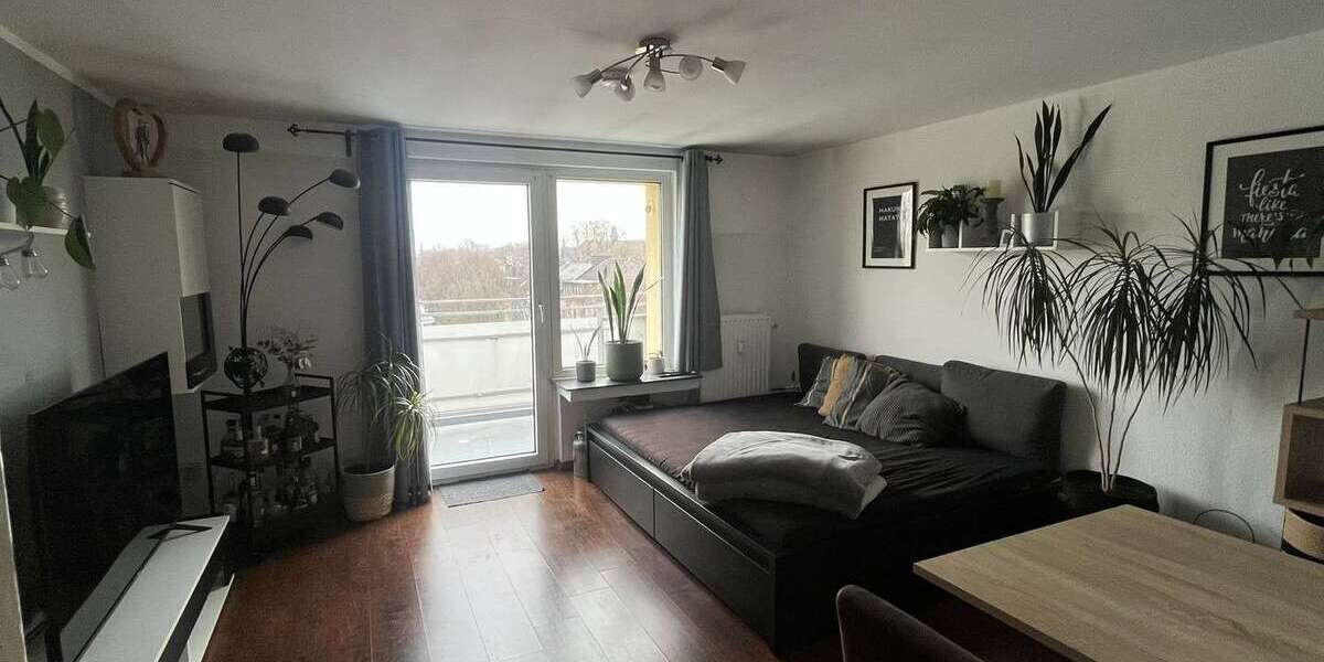 Etagenwohnung Dortmund Innenstadt Ost - 3 Zimmer, 64 m&sup2;, 607&euro; | Angebot:25373091