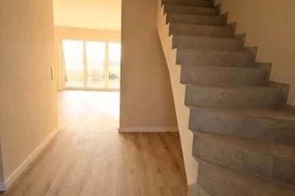 Neubau Mehrgenerationen Haus KfW40 7 zimmer