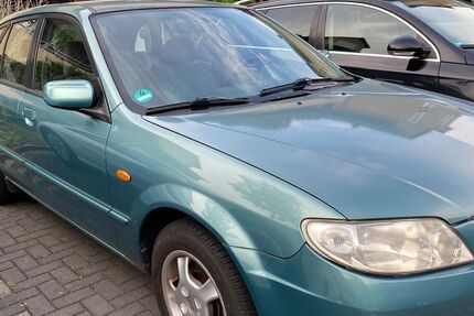 Mazda 323