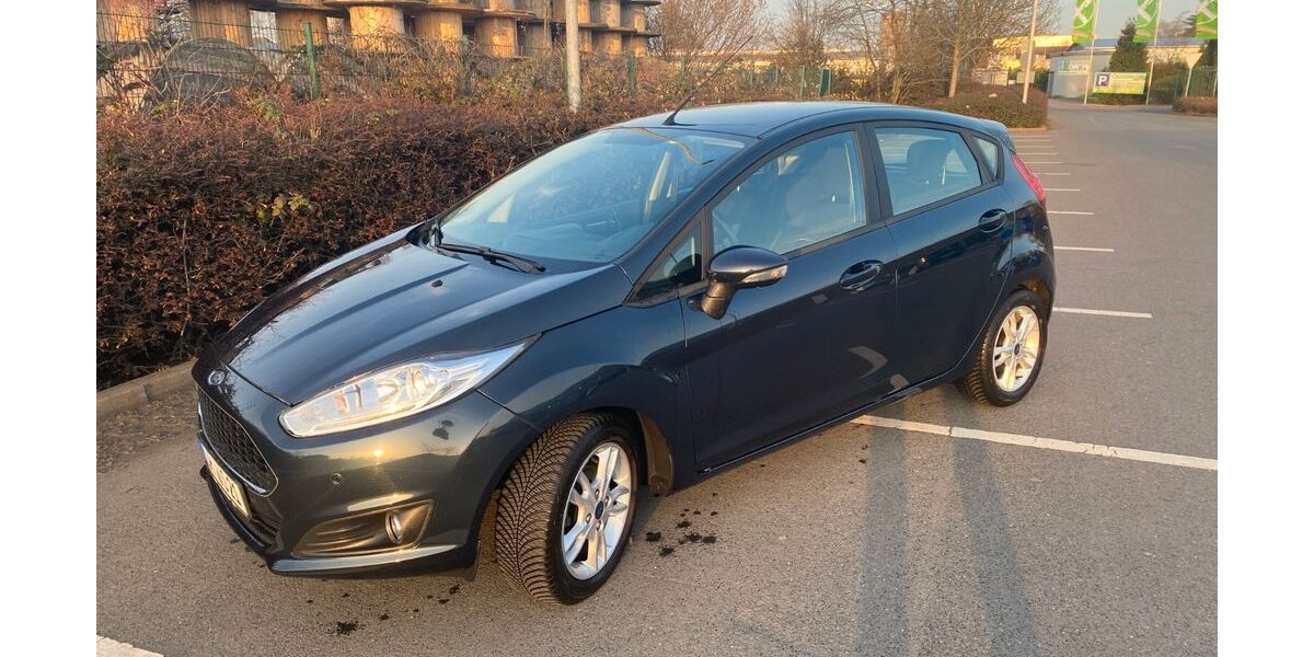 Ford Fiesta 62.400 km 7.800 &euro; Lüdinghausen 59348