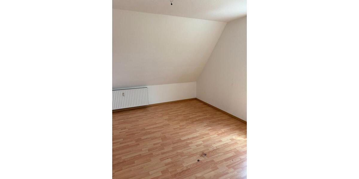 Dachgeschoßwohnung Ennigerloh - 3 Zimmer, 47 m&sup2;, 85.000&euro; | Angebot:26875515