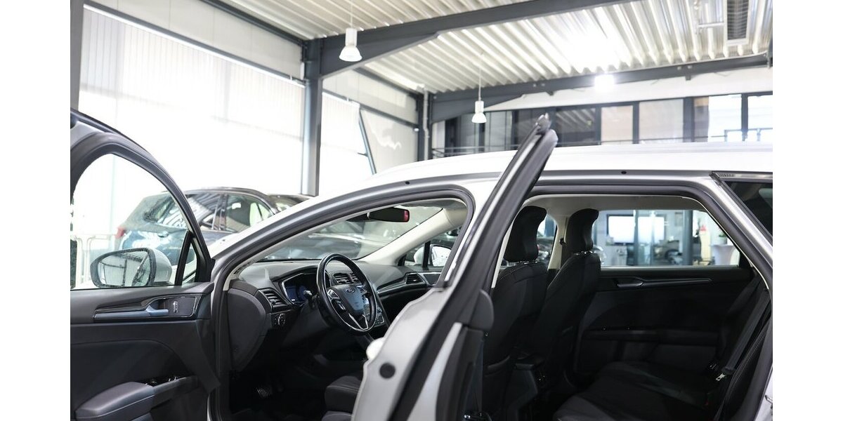 Ford Mondeo TUNIER 2.0 ECOBLUE TITANIUM / LED / AHK 145.000 km 16.881 &euro; Hamm 59077