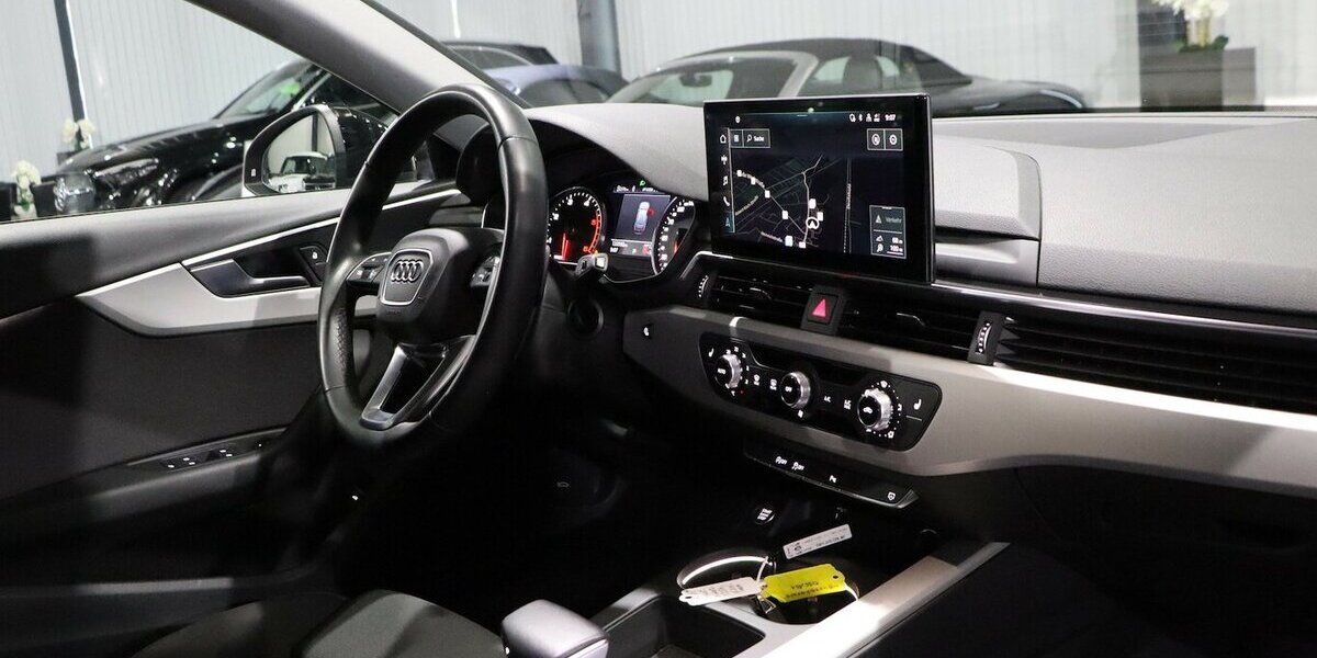 Audi A4 Avant 35 TDI BUSINESS SPORT / MATRIX,ACC+LANE 133.000 km 21.994 &euro; Hamm 59077