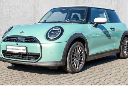 Mini Cooper C 9.385 km 27.802 &euro; Unna 59425