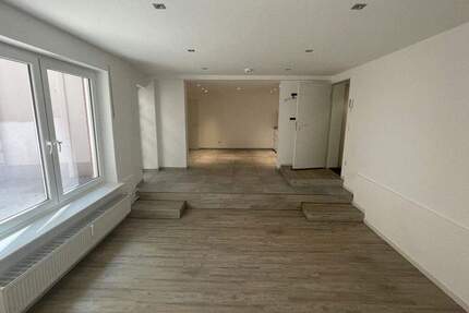 Zentrale 2-Zimmer-Innenstadt-Wohnung mit Ausgang nach draußen (Patio) in Münster 2 zimmer