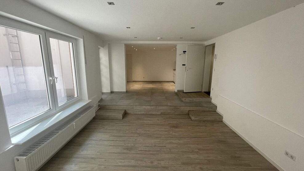 Zentrale 2-Zimmer-Innenstadt-Wohnung mit Ausgang nach draußen (Patio) in Münster 2 zimmer
