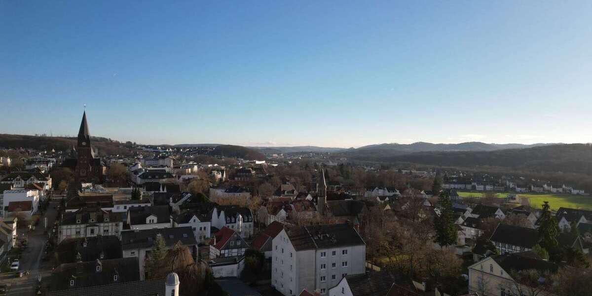 Einfamilienhaus Arnsberg Rusch - 8 Zimmer, 197 m&sup2;, 200.000&euro; | Angebot:25277719