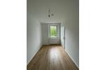 **FRISCH SANIERT**HELLE 2-Zimmerwohnung MIT BALKON @%§4 GROßEM TAGESLICHBAD**