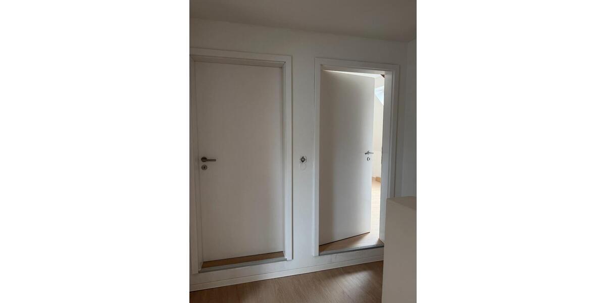 Einfamilienhaus Ahlen - 16 Zimmer, 200 m&sup2;, 390.000&euro; | Angebot:27128287