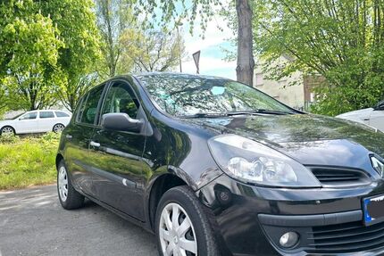 Renault Clio 235.000 km 1.199 &euro; Lünen 44534