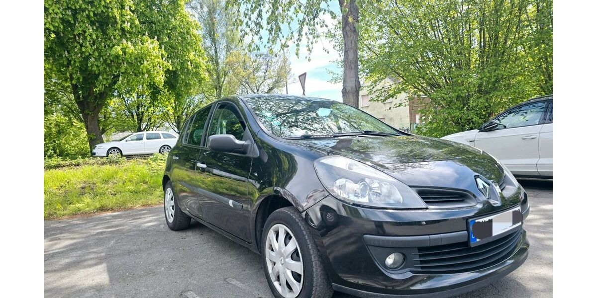 Renault Clio 235.000 km 1.199 &euro; Lünen 44534