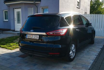Ford S-Max 128.000 km 14.100 &euro; Hamm 59071