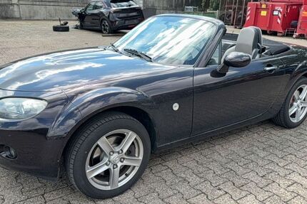 Mazda MX-5 168.000 km 6.490 € Dortmund 44145