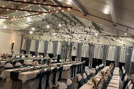 Partyraum Saal mieten zimmer