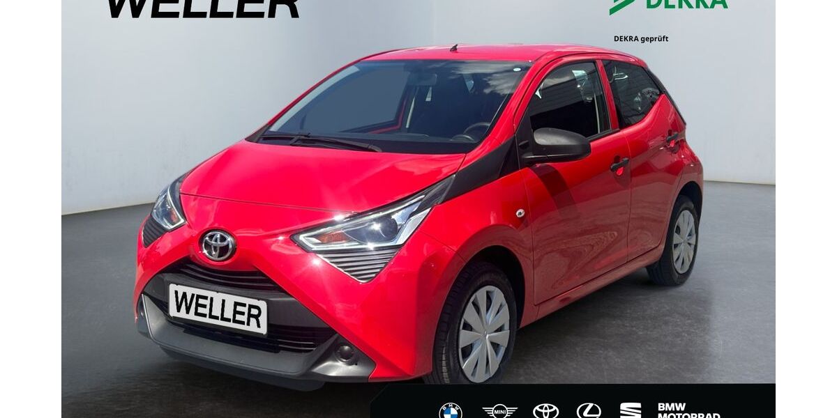 Toyota Aygo (X) 44.663 km 9.480 &euro; Hamm 59067