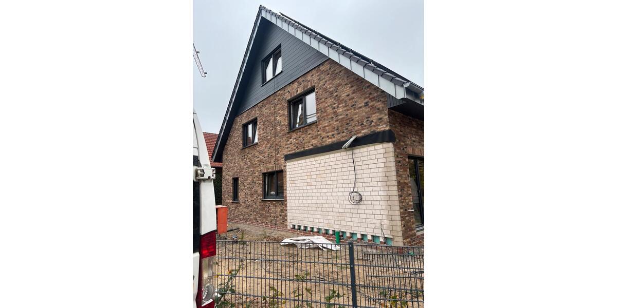 Beelen: Neubau-Doppelhaus ab März 2026 – nur 6-Personen-Haushalt 5 zimmer