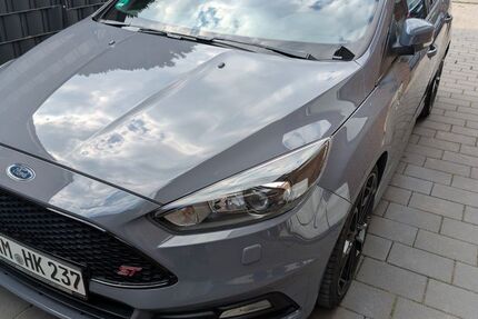 Ford Focus 86.000 km 16.999 &euro; Nordkirchen 59394