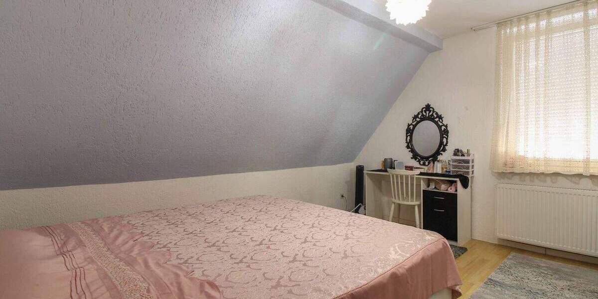 Doppelhaushälfte Hamm Heessen - 4 Zimmer, 100 m&sup2;, 210.000&euro; | Angebot:25230046