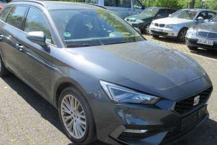 Seat Leon FR SP 1.4 TSI eHybrid leicht beschädigt NAVI