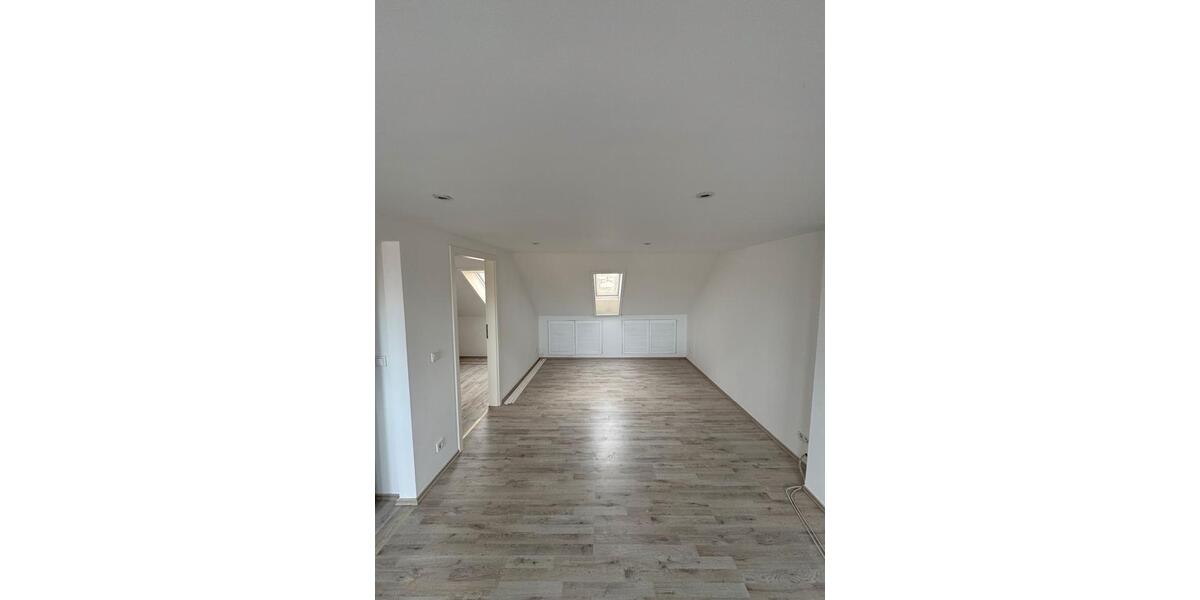 Kernsanierte Mietwohnung (Hamm Heessen) 5 zimmer