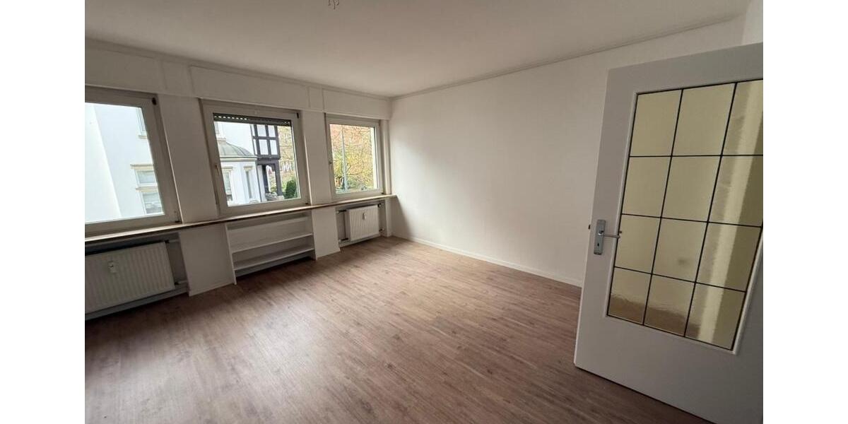 Etagenwohnung Soest - 3 Zimmer, 110 m&sup2;, 995&euro; | Angebot:25291642