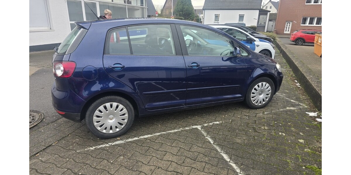 VW Golf Plus 218.200 km 2.000 &euro; Hamm 59065