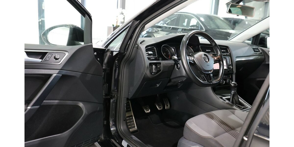 VW Golf VII 1.6 TDI BUSINESS ALLSTAR / NAVI+KAMERA 119.000 km 12.997 &euro; Hamm 59077