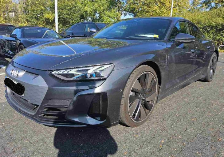 Audi e-tron GT 69.890 km 56.890 € Neubeckum 59269