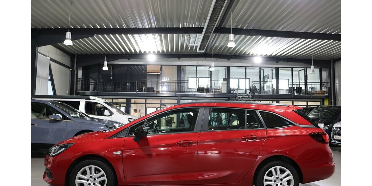 Opel Astra K ST 1.2 T EDITION / APPLE + ANDROID 22.000 km 14.444 &euro; Hamm 59077