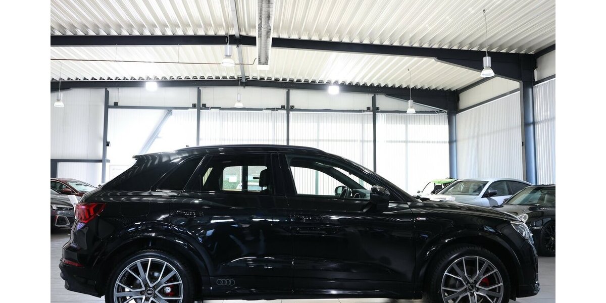 Audi Q3 40 TDI QUATTRO S-LINE SPORT BLACK MATRIX-LED 172.000 km 24.500 &euro; Hamm 59077