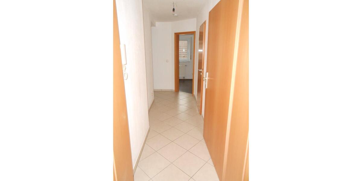 Großzügig geschnittene 3-Zimmer-Wohnung, zwei Ebenen, Balkon 3 zimmer