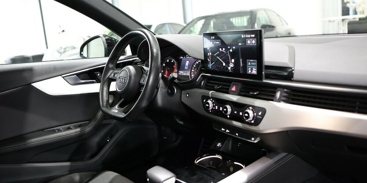 Audi A4 LIMOUSINE 30 TDI ADVANCED S-LINE SPORT / LED 143.000 km 23.221 &euro; Hamm 59077