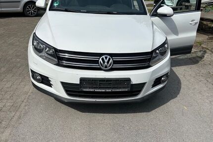 VW Tiguan 206.500 km 7.999 &euro; Welver 59514