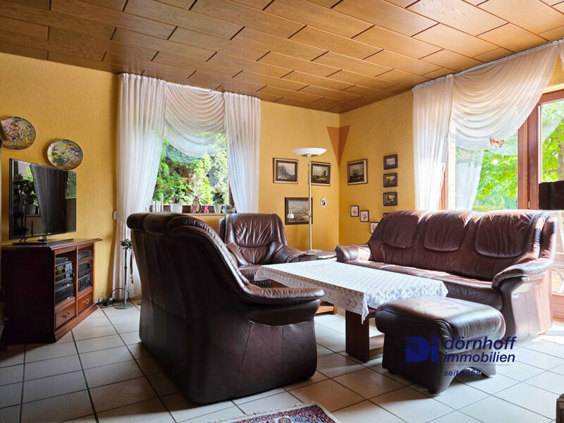 Gartenparadies zur Alleinnutzung gesucht? Plus ca. 64 m² Raum zur Entfaltung im Keller 4 zimmer