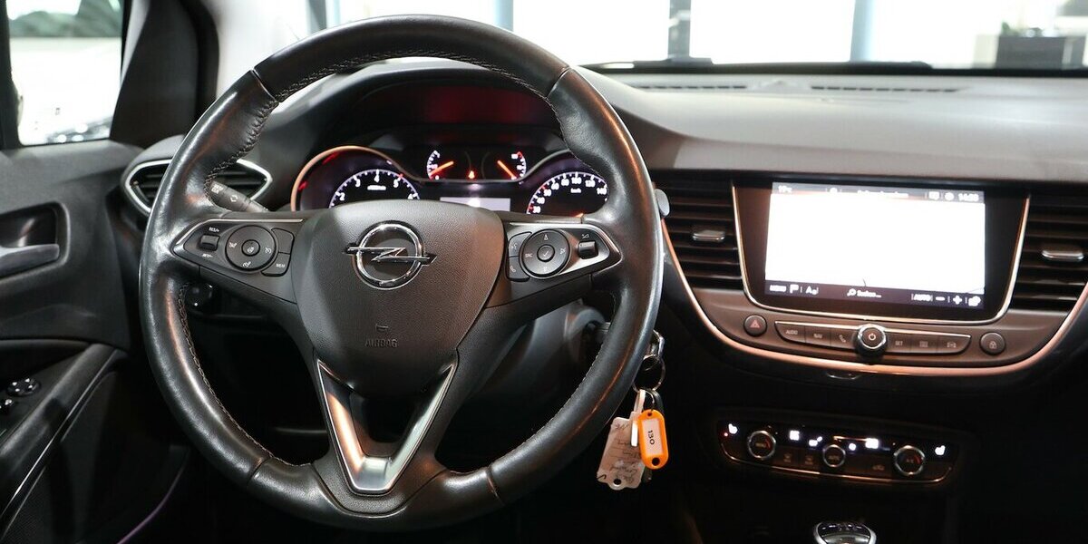 Opel Crossland T ELEGANCE / LED, LEDER, NAVI+KAMERA 27.000 km 13.991 &euro; Hamm 59077