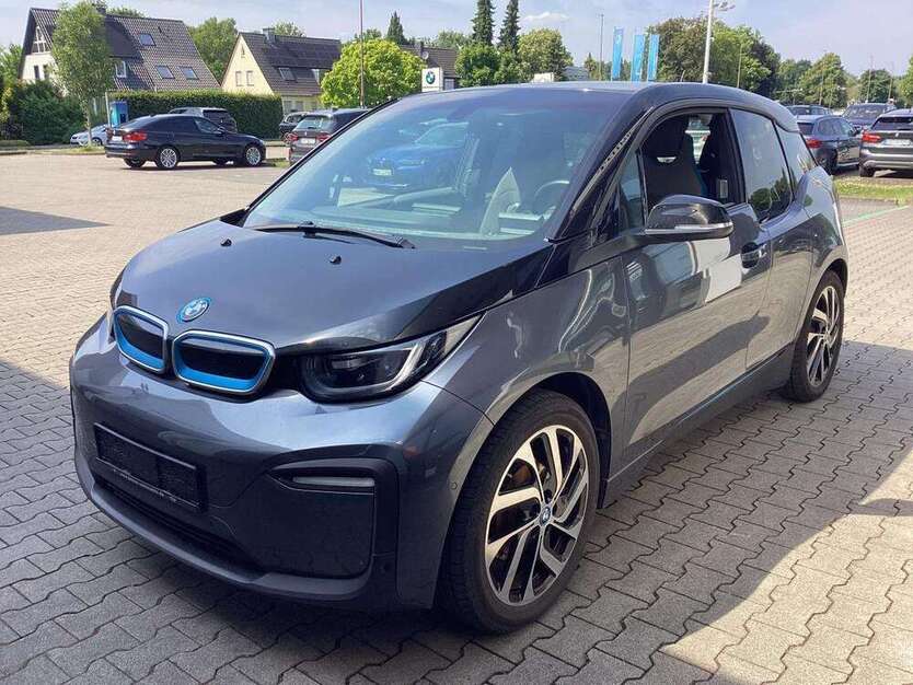 i3