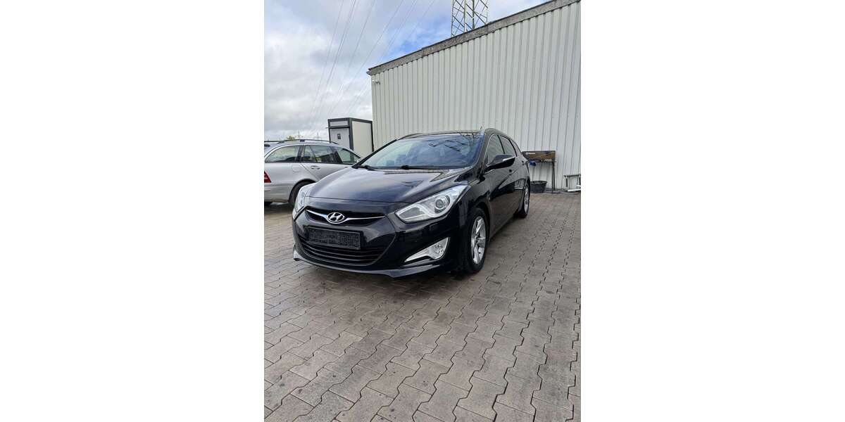 Hyundai i40 204.000 km 6.990 € Unna 59423