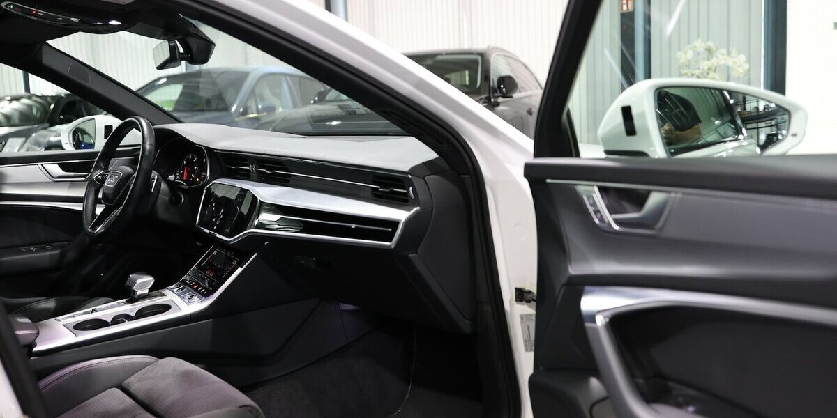 Audi A6 LIMO 40 TDI S-LINE SPORT WHITE & BLACK B&O 107.000 km 31.444 &euro; Hamm 59077