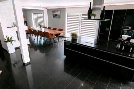 Haus Ascheberg - 15 Zimmer, 290 m&sup2;, 720.000&euro; | Angebot:26285576