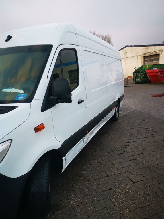 Mercedes-Benz Sprinter 219.000 km 22.000 € Dortmund 44137
