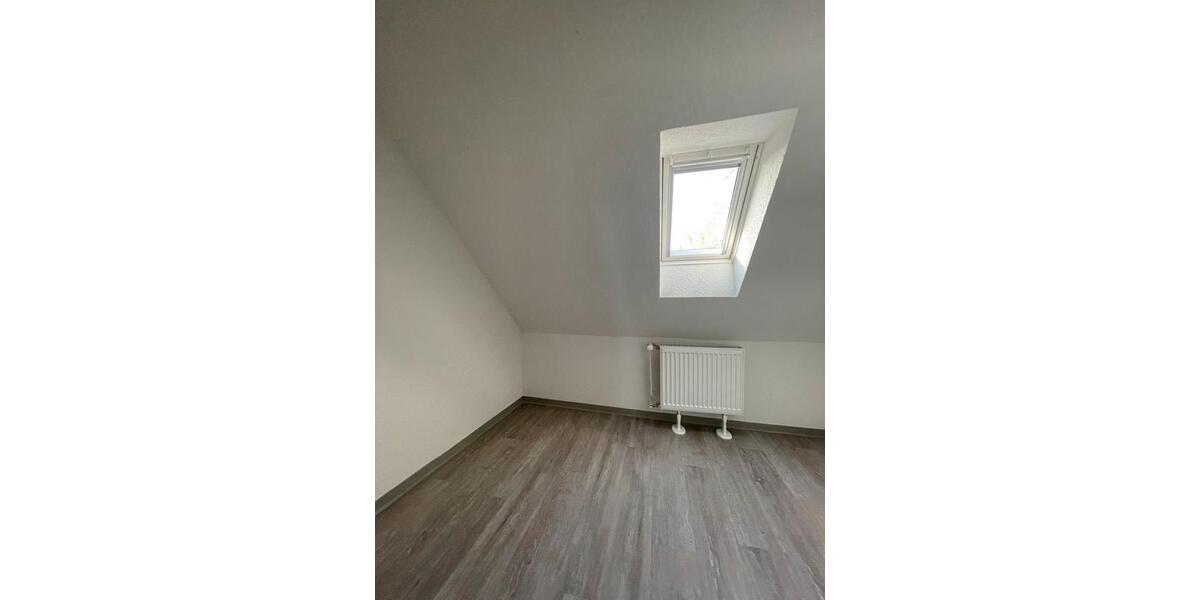 Dachgeschoßwohnung Dortmund Eving - 2 Zimmer, 63 m&sup2;, 591&euro; | Angebot:25131704