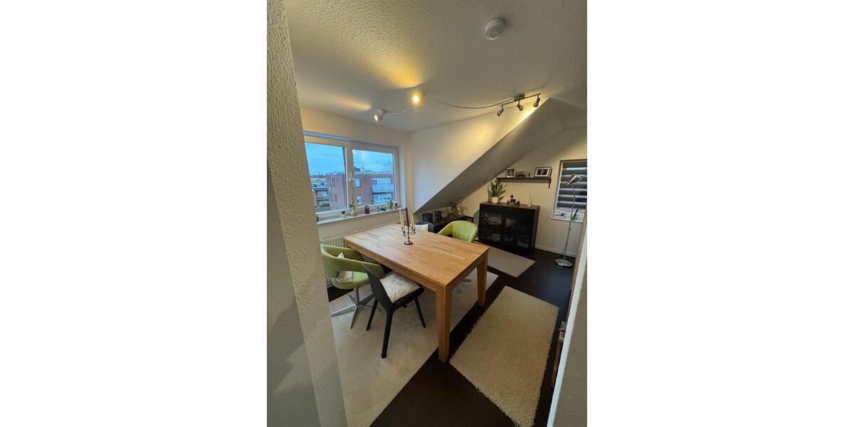 Dachgeschoßwohnung Ahlen Dolberg - 3 Zimmer, 70 m&sup2;, 1.050&euro; | Angebot:25223682