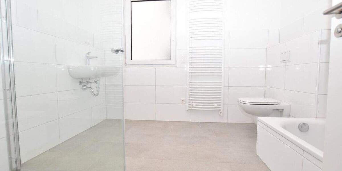 Etagenwohnung Menden Lendringsen - 2 Zimmer, 77 m&sup2;, 925&euro; | Angebot:25643892