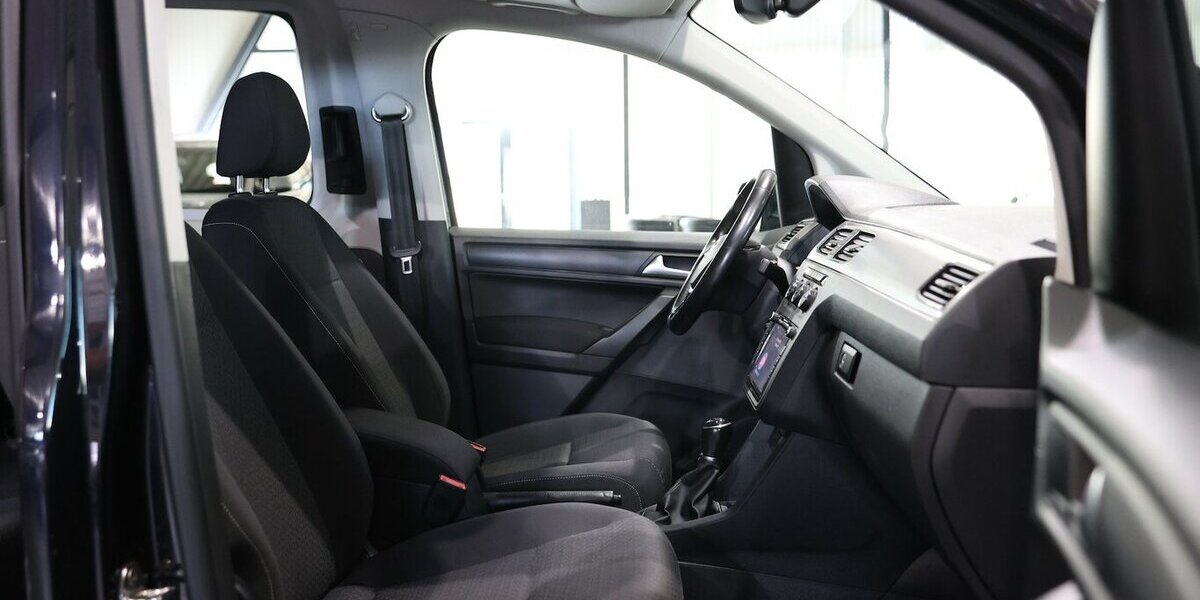 VW Caddy Maxi Kombi 2.0 TDI BMT / 7-SITZER / NAVI+ 67.000 km 23.333 &euro; Hamm 59077