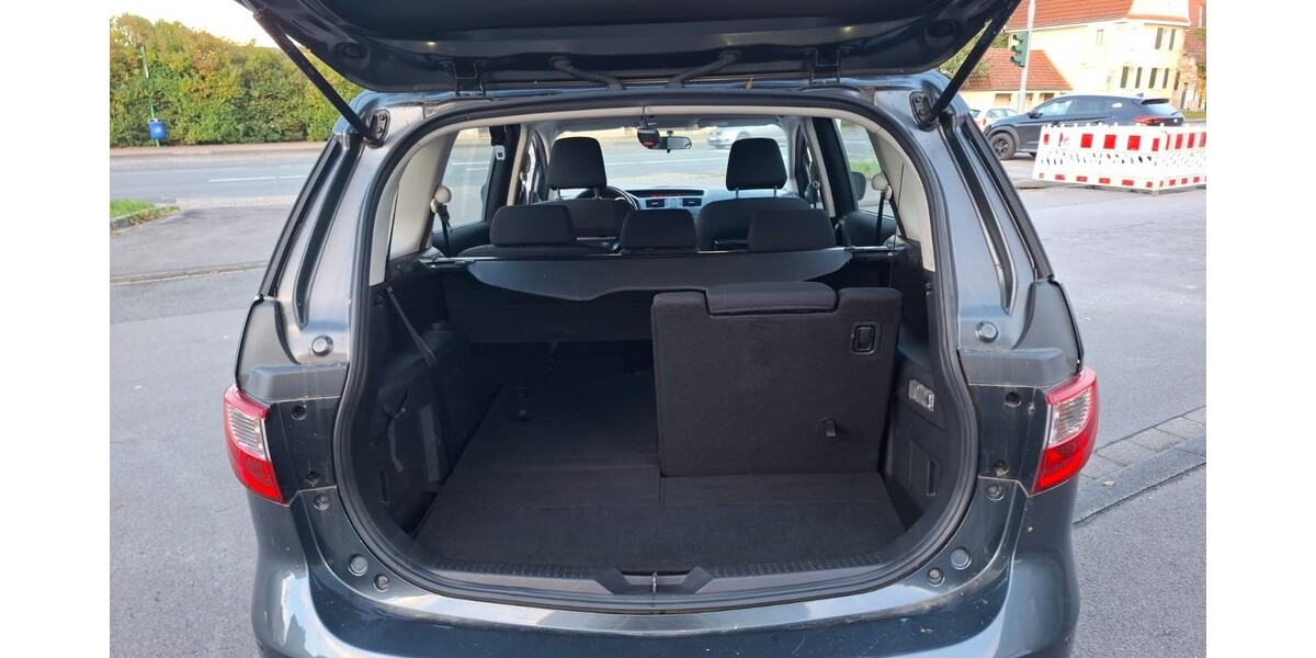 Mazda 5 154.214 km 5.000 &euro; Hamm 59065