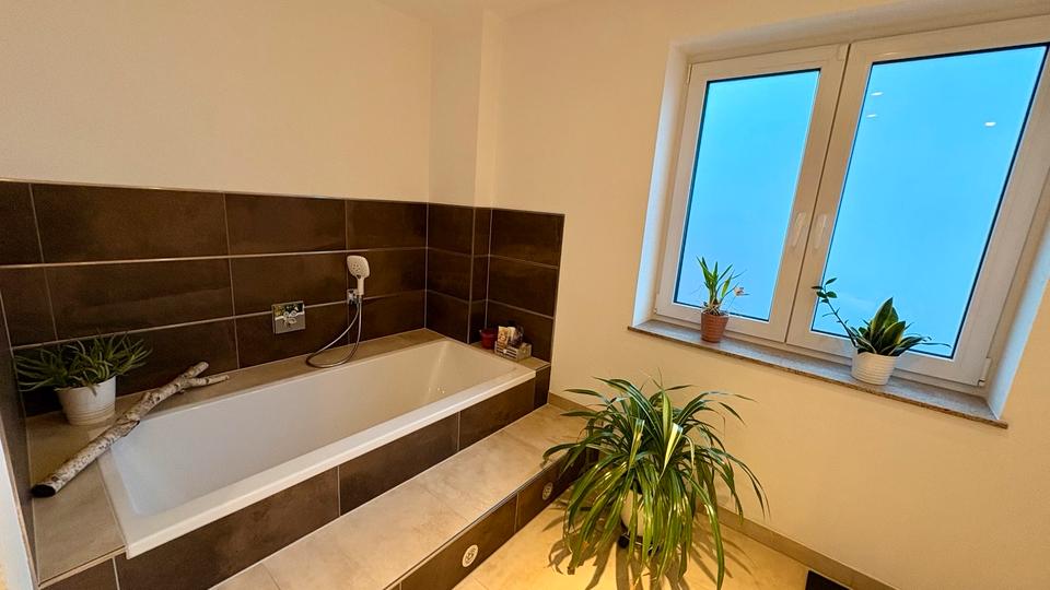 Einfamilienhaus (BJ 2016) mit Sauna, Klima, provisionsfrei!!! 7 zimmer