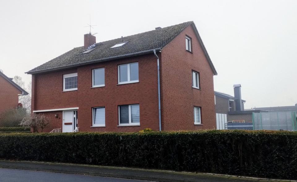 Dachgeschoßwohnung Ennigerloh - 3.5 Zimmer, 61 m&sup2;, 500&euro; | Angebot:24836699