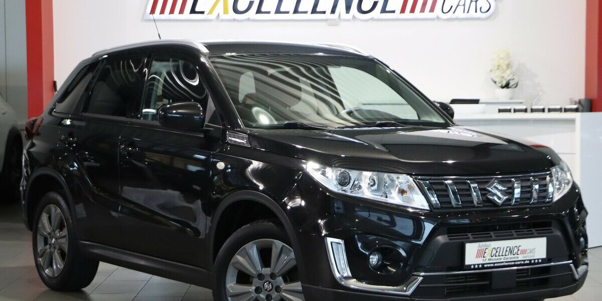 Suzuki Vitara 1.0 CLUB / NAVI+KAMERA, KLIMAAUTOMATIK 62.000 km 12.444 &euro; Hamm 59077