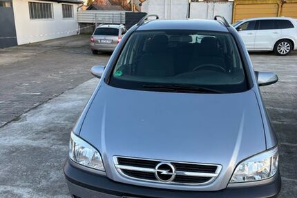 Opel Zafira 181.000 km 2.500 &euro; Ahlen 59229